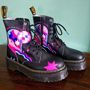 Dr. Martens Pride Love Is Wise